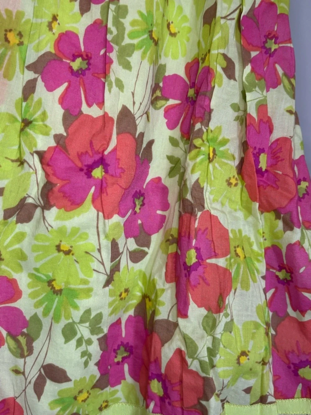 Liz Claiborne Bright Floral Circle Skirt in Lime & Pink - Picture 7 of 16